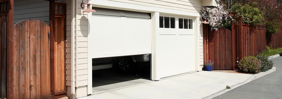 Repair Garage Door Won't Close Light Blinks in Spring Hill, Florida